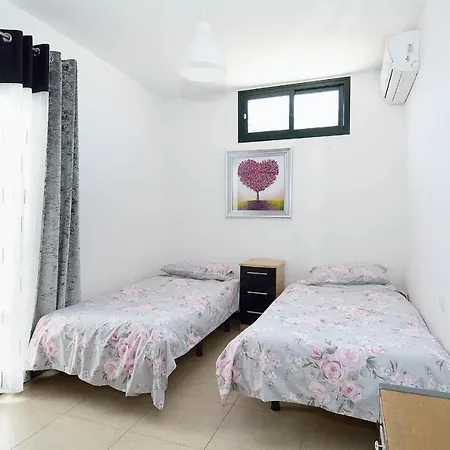 Casa Lottie - 5 Bed Private Pool Lanzarote פלאיה בלנקה