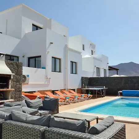 וילה Casa Lottie - 5 Bed Private Pool Lanzarote *