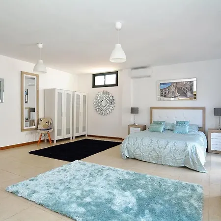 וילה Casa Lottie - 5 Bed Private Pool Lanzarote
